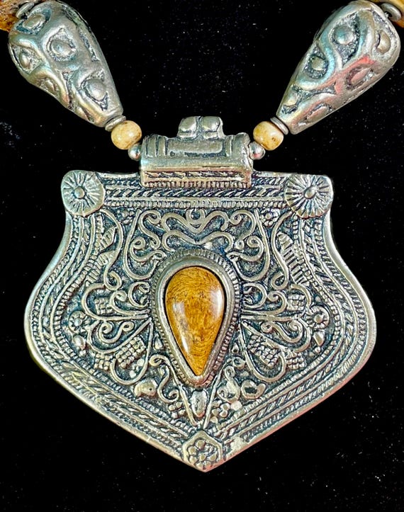 Vintage Statement Necklace – Untested Silver Pend… - image 3