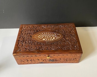 12 x 8” stunning carved Indian wood and bone inlay box —- Perfect for jewellery or cigars etc