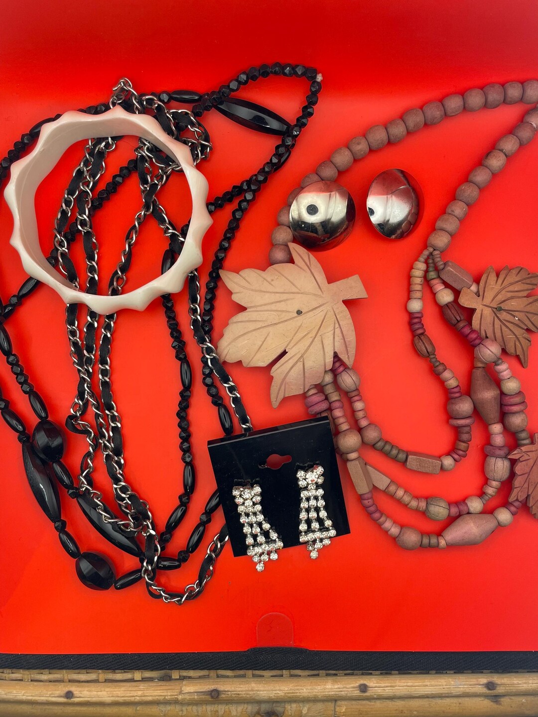 ヴィンテージ、ブレスレット、イヤリング、ネックレスの3点セット 6点セット（ネックレス3点、ブレスレット3点、イヤリング3点） - Etsy 日本