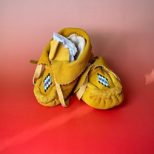 Indigene Indianer Mokassins für Kinder 14 cm