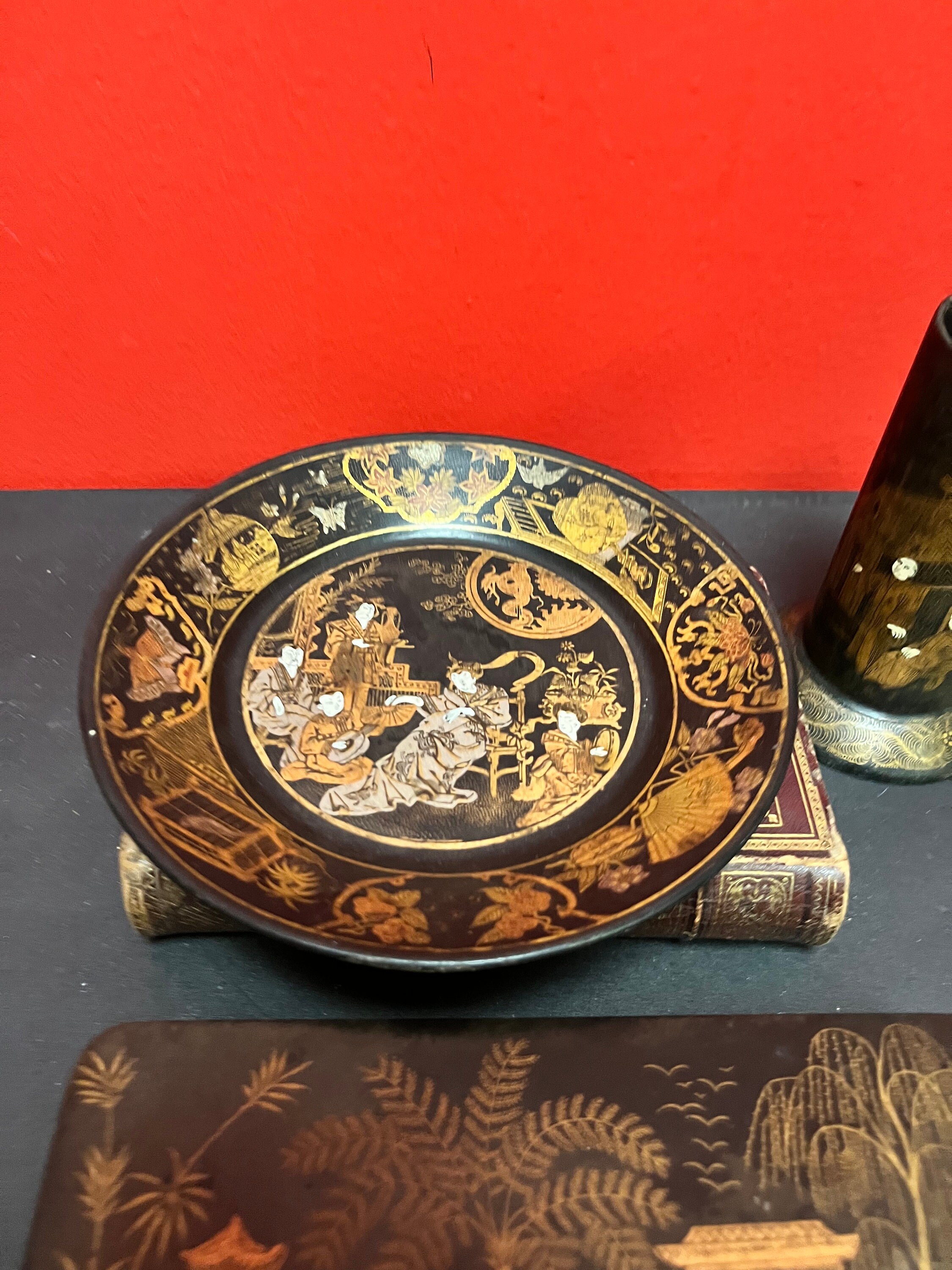 超希少　江戸末期 明治初期 桜井漆器 沈金 椀 10客 セットです。 Three Pieces of Beautiful South East Asian Lacquer Ware With