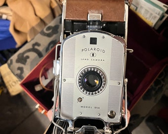 Amazing Vintage Polaroid Land Camera Model 95 With Original Amazing Vintage Polaroid Land Camera Model 95 With Original