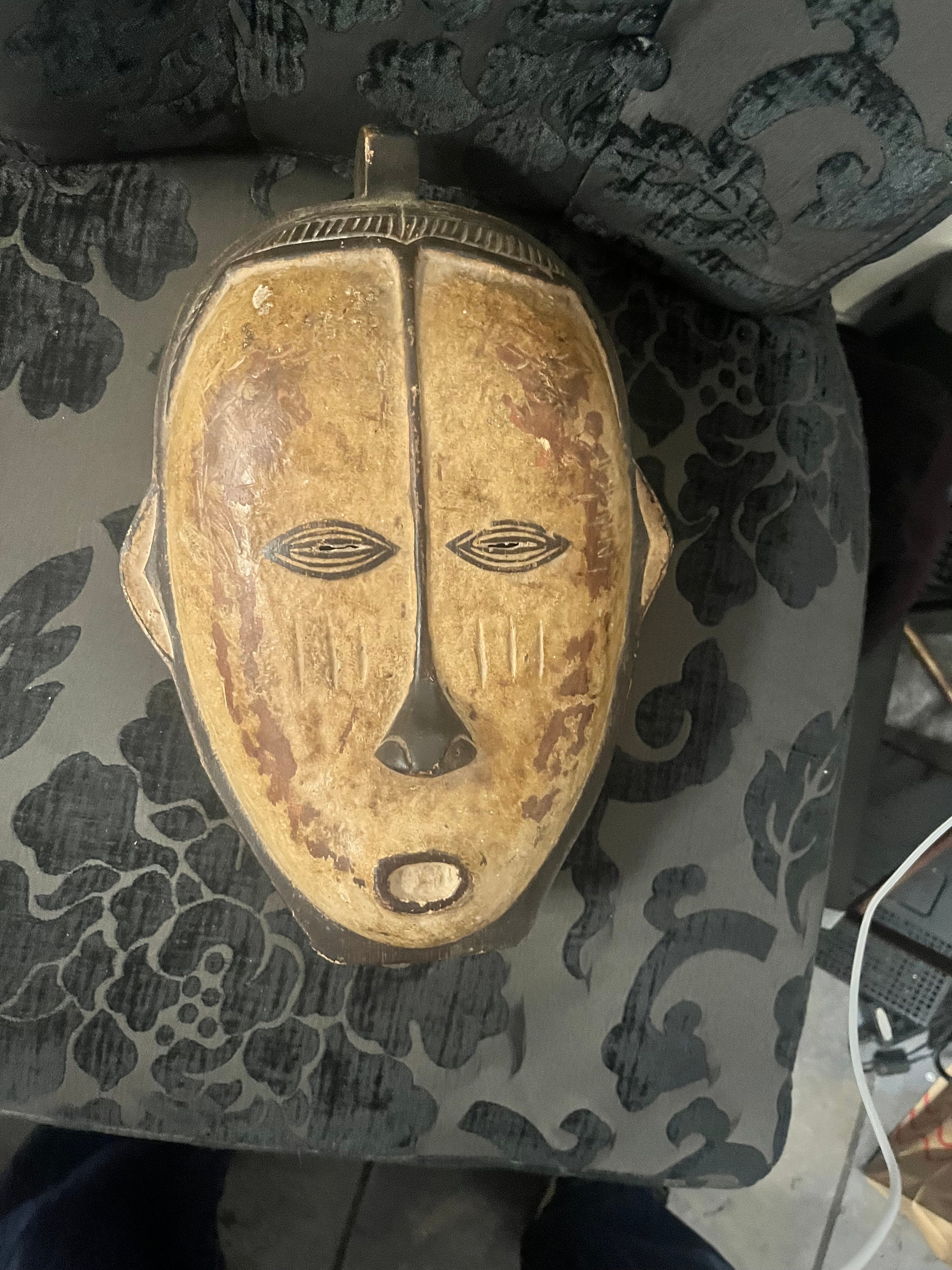 アフリカ　コンゴ　マスク　飾り　魔除け 11 1/2 x 7 1/2 希少な素晴らしいコンゴアンティークアフリカ