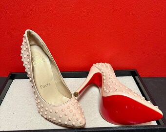 Fabulous authentic Christian Louboutin pumps — size 36 — fits 5.5 to 6 ladies — like new — unbelievable deal