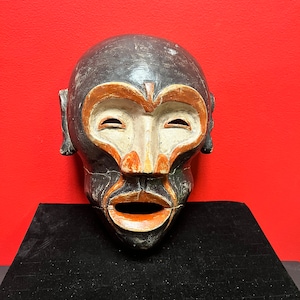 A Spectacular rare late 19 century African Congolese  monkey human ceremonial mask — as is condition so see photos — wow — 11 x 8“ wide