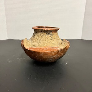 Antique Colombian spectacular authentic over 2000 year old pottery bowl with figural heads — estate piece, authentic and great condition