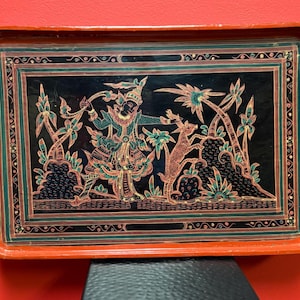 Fabulous antique Burmese lacquer tray in wonderful condition — 18 x 12 inches — incredible to use or gift
