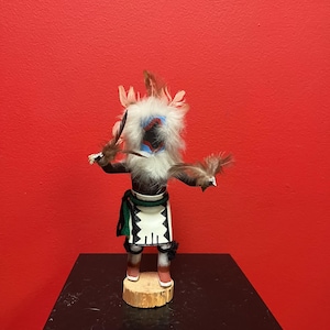 8 inch hopi kachina doll — signed  — cracked base otherwise great condition  — wow