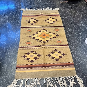Beautiful 45 x 21 small authentic Navajo rug carpet — beautiful condition and unique colours —
