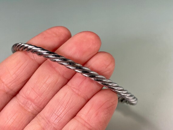 Interesting Design Bracelet – Untested Silver - image 5