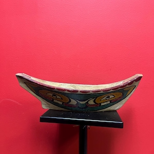 Rare museum quality 14 x 4 x 5” high 19 century hand painted indigenous first nation Pacific Northwest Canoe — minor damage-