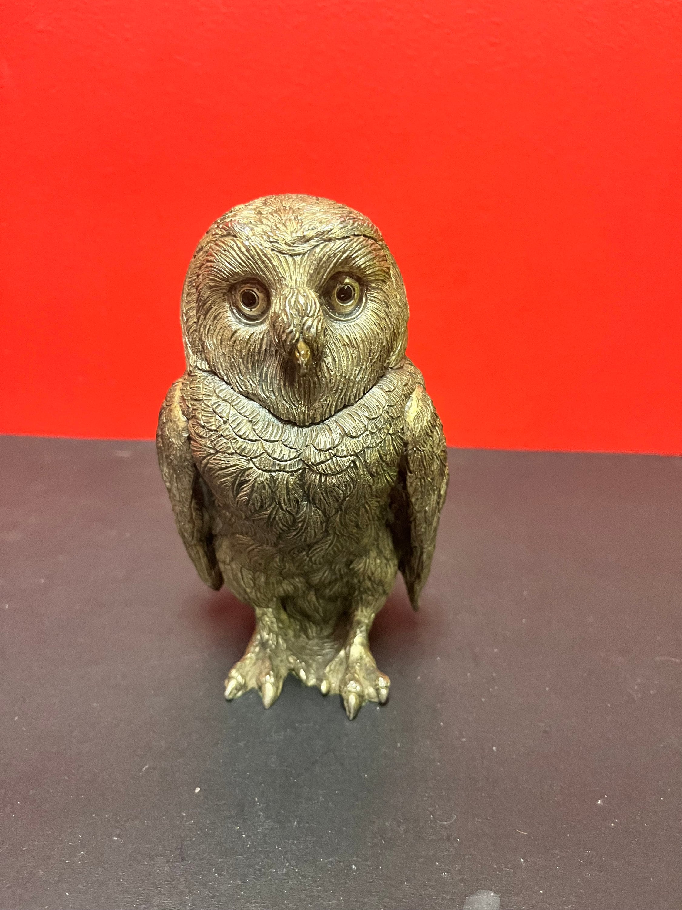 6.5 inches Italian silver plate owl — 2 .5 kg — great detail — older piece —