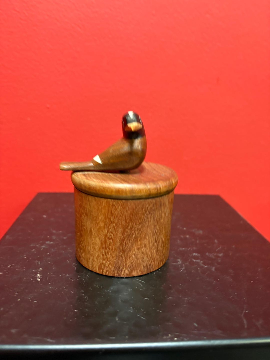 美しい高さ4インチの手作り木製鳥箱 - アルゼンチン製 - 素晴らしい