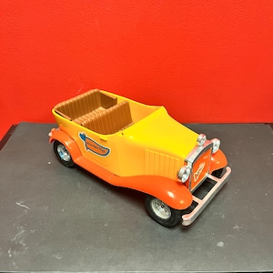 Very cool 1950s authentic Archie Riverdale high jalopy car - pretty good condition see photos — American Archie comics- wow 11 inches long