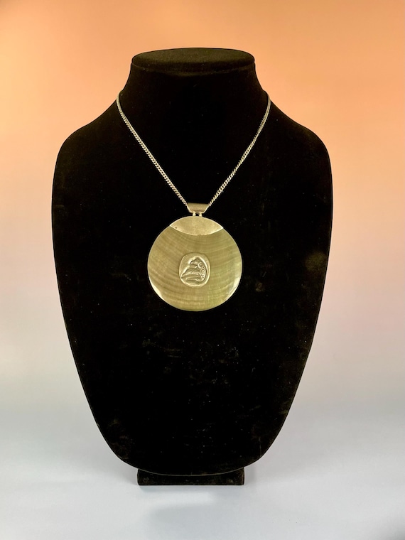 Indigenous First Nations silver and shell necklac… - image 1