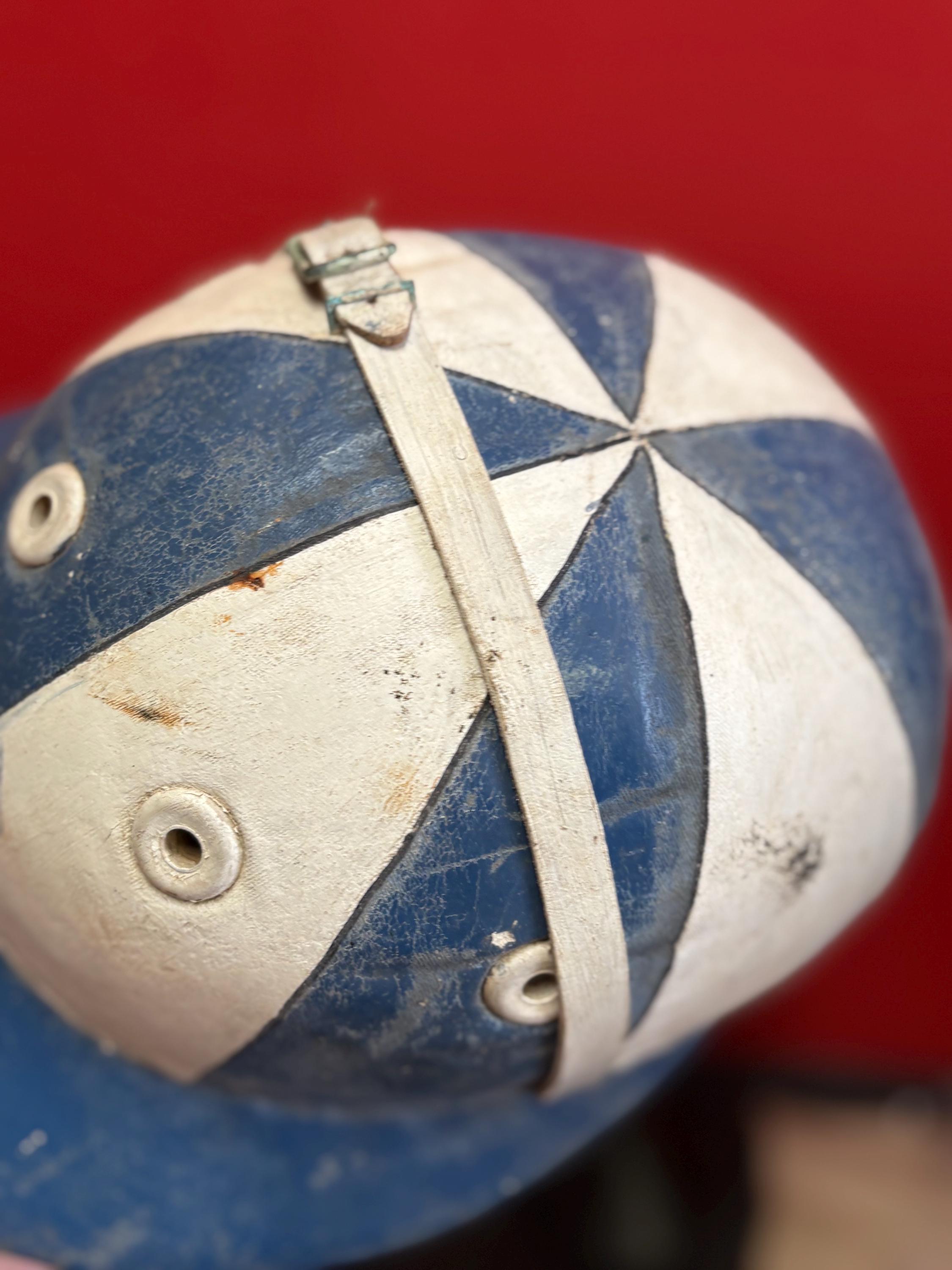 1930年代頃のニューヨークヤンキースの野球ヘルメット（中古品