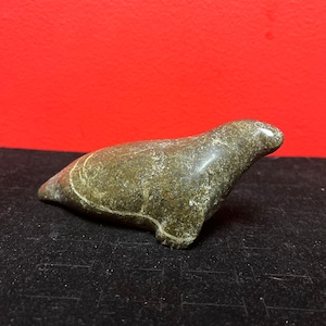 Lovely 6 inch signed Inuit indigenous, soapstone seal — tranquil beautiful peace