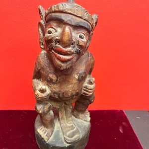 Stunning 10 inch Carved and  hand painted figure  of Hindu  God Twalen — Bali — early 1800s — museum, quality