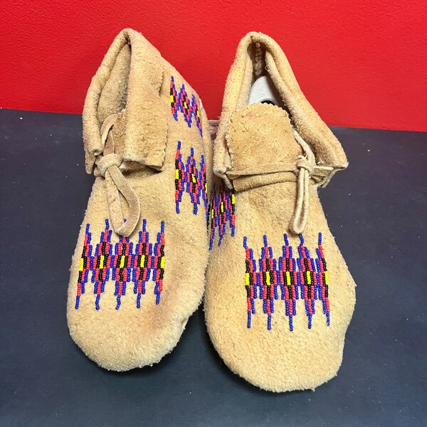 A  12 x 5” high wearable vintage authentic first Nations indigenous, leather and beaded moccasin boots — lovely quality in detail