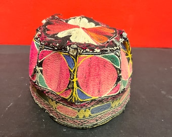 A Fabulous antique Nepalese 7 inch woven fez hat — fits Small to med! Wonderful condition and belongs in a museum - wow