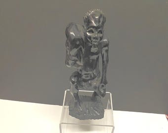 Vintage Tanganyika Ebony Warrior Statue – Hand‑Carved 1960s