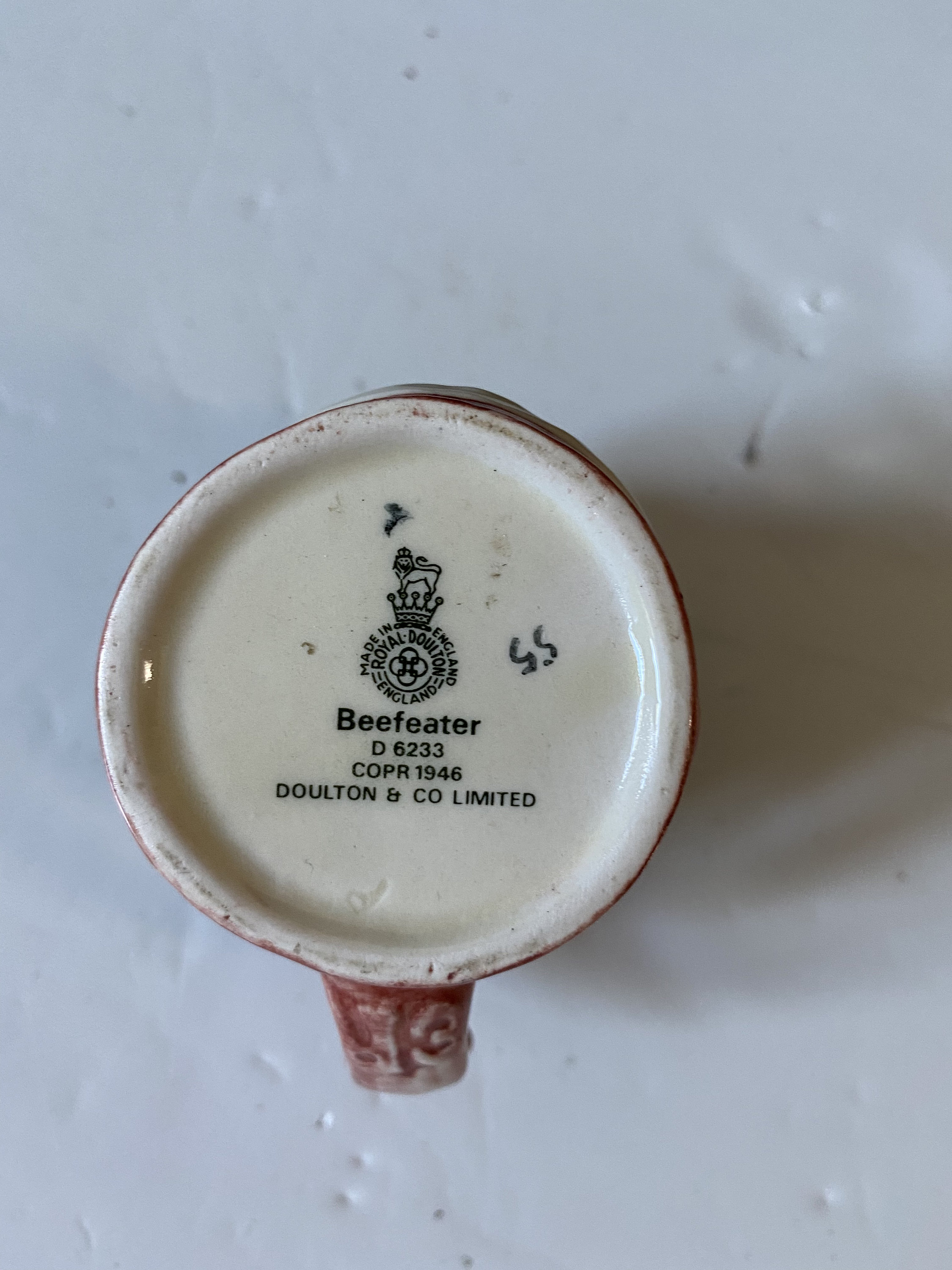 ロイヤルドルトン ビーイーター トビー ジャグ Sサイズ - Etsy 日本