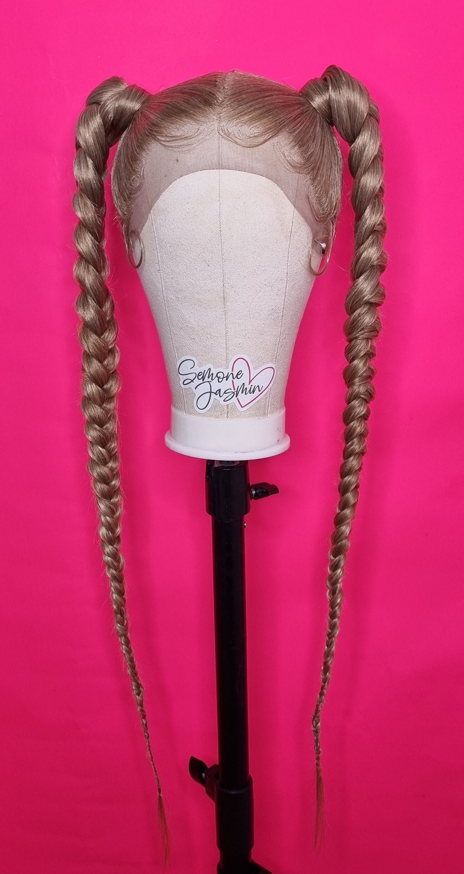 Fräulein Braided Babe, Custom styled Perücke, Made to order Perücke