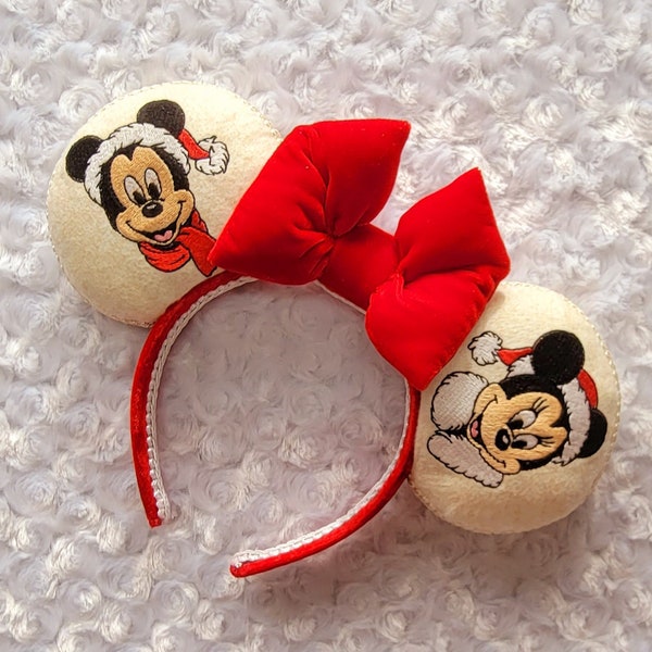 Christmas Mickey and Minnie