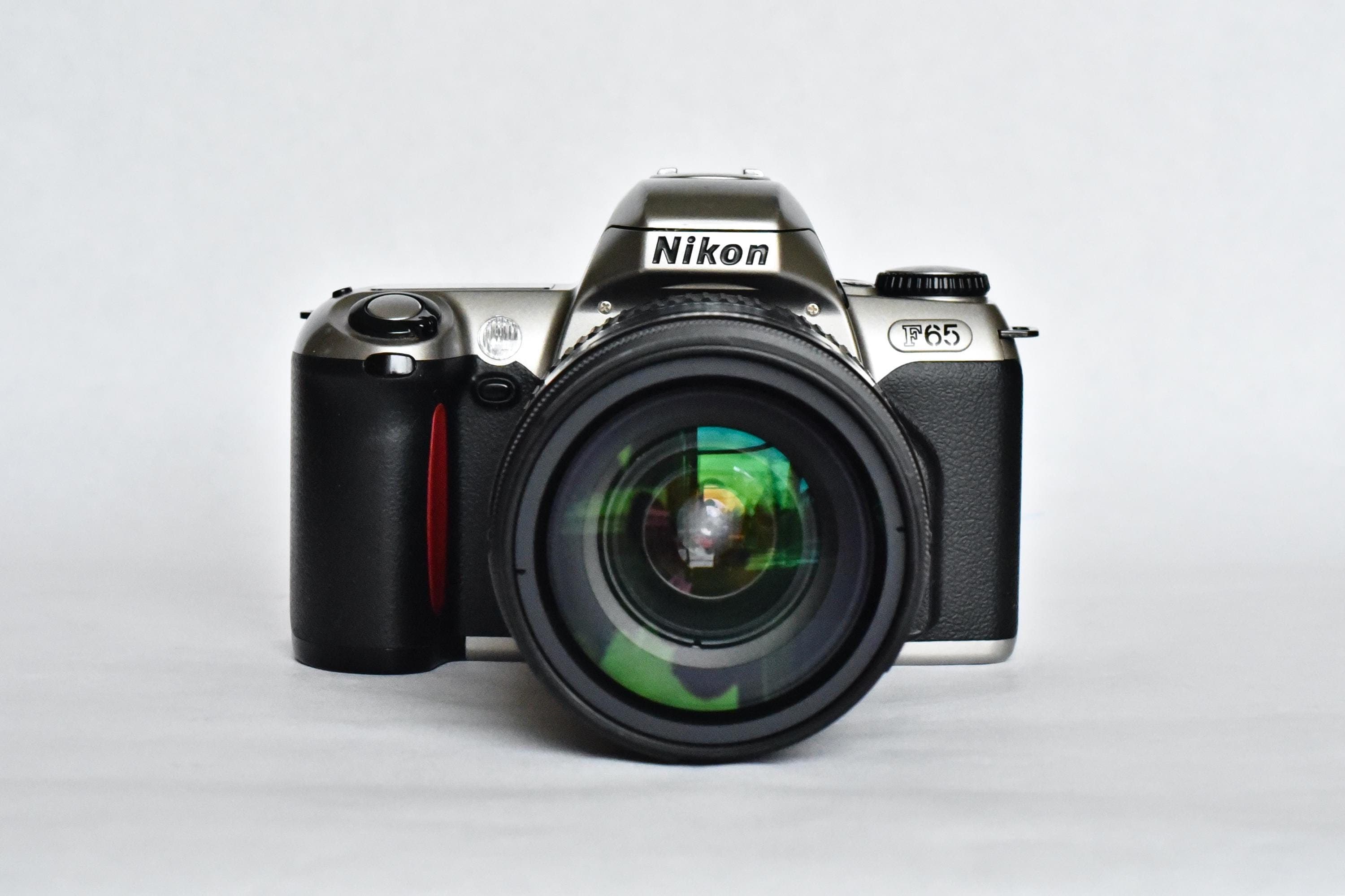 Lens Nikon N65qd Nikon N65