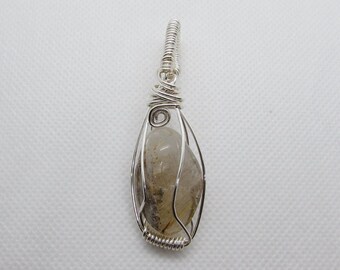 rutilated quartz pendant | crystal necklace | wire wrapped pendant | crystal pendant | wire wrapped necklace | handmade jewelry
