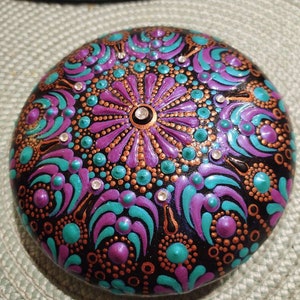 Handmade mandala stone, decorative stone, gift idea, painted rocks, mandalas.