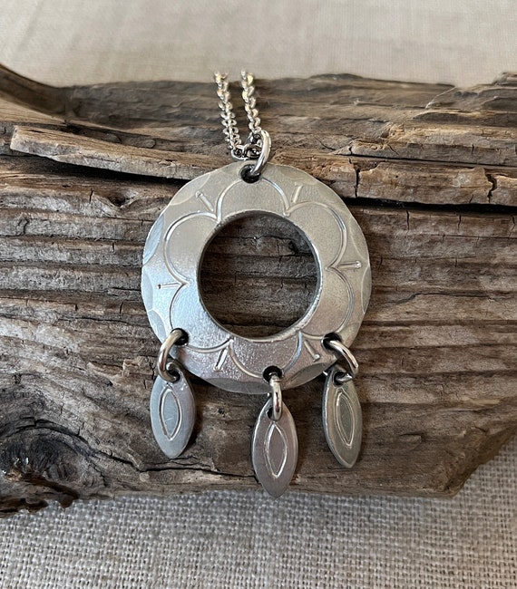 Traditional sami jewelry best sale