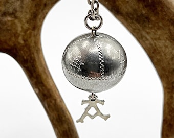 Fantastically nice Sami ”Magic Ball” pewter necklace 1970s