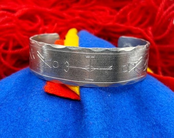 Beautiful Sami pewter bracelet with sami symbols, Jokkmokk 1978