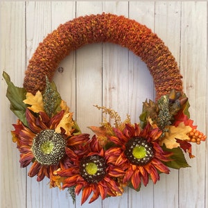 Autumn Wreath Crochet Pattern. Fall Decoration Crochet. Crochet Wreath Tutorial. Easy Fall Wreath. Easy Crochet Pattern