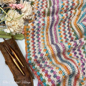 Crochet Blanket Pattern / Double-Sided Reversible Throw in Any Size / Easy 2-Color Textured Afghan / No Ends to Weave In // Mystic Blanket