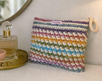 Crochet Cosmetic Bag Pattern | Wildflower Makeup Pouch | Small Zipper Case | Easy PDF Pattern