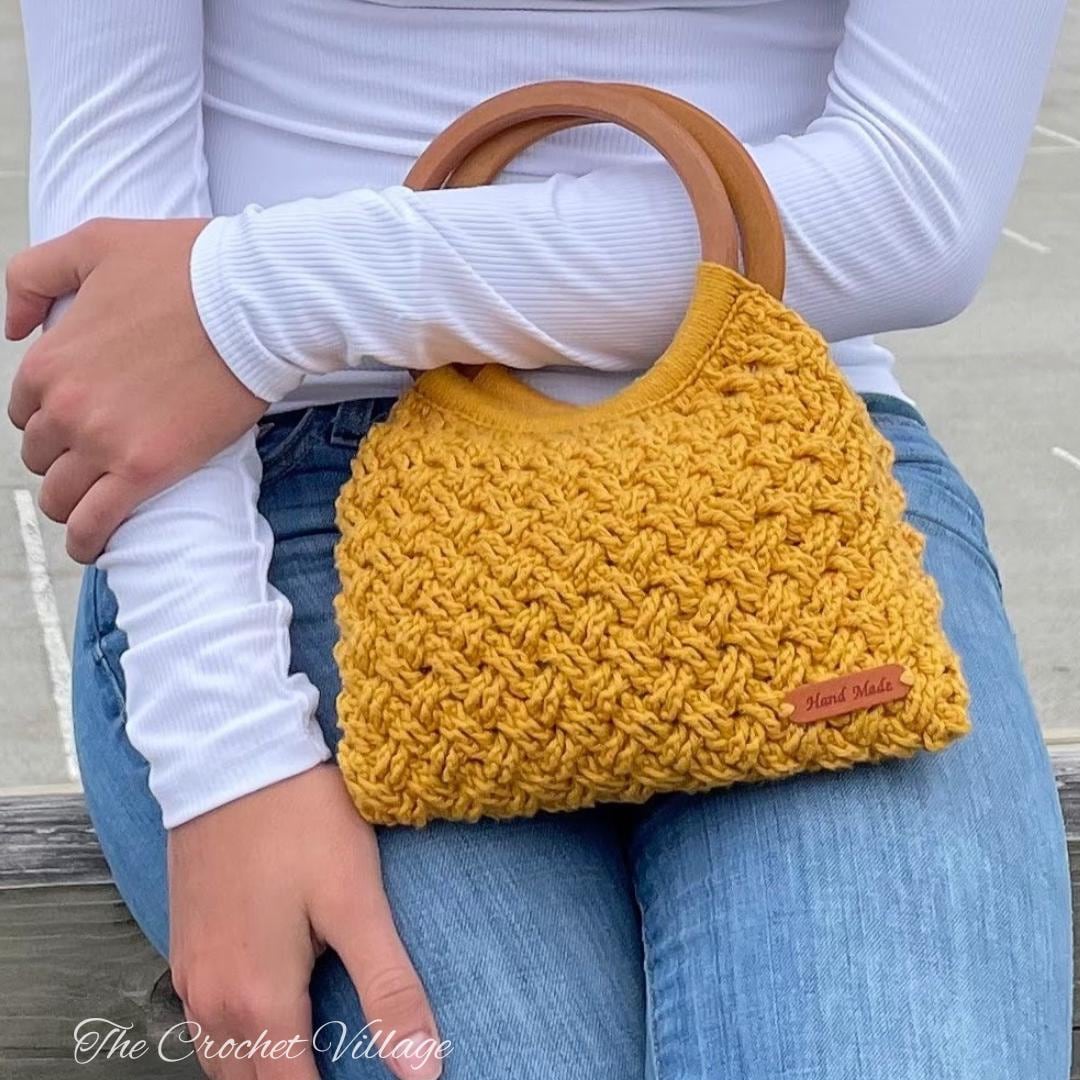 Crochet Handbag Purse With Wooden CROCHET PATTERN VIDEO