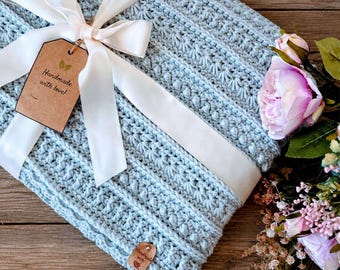 Crochet Blanket Pattern | Beginner-Friendly Sterling Sampler Throw Afghan, Worsted Weight, Any Size + Printable Gift Tag