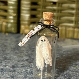 Ghost In A Bottle Glow In The Dark Pendant Necklace – Luminous Halloween Jewelry For Women & Men, Adopt A Ghost Novelty Necklace - View #6