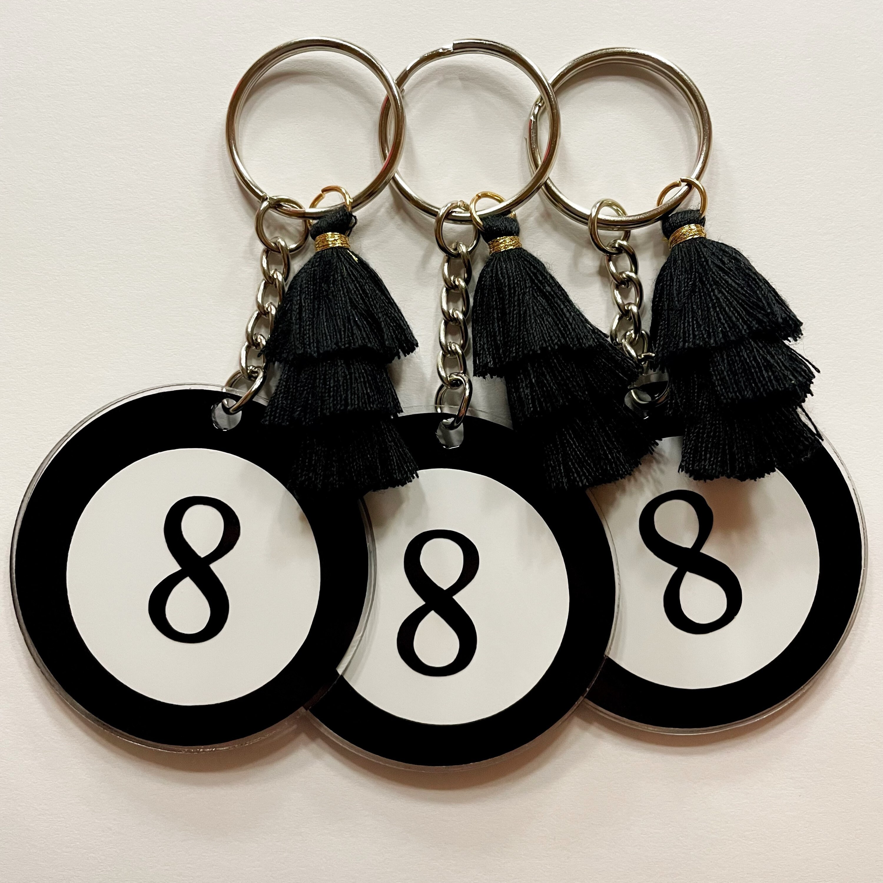 Men Women Keychain Decor Black 8 Ball Dice Keychain - Lucky Bag Charm With Billiard Ball & Star Pendants For Men & Women 8 Ball Keychain