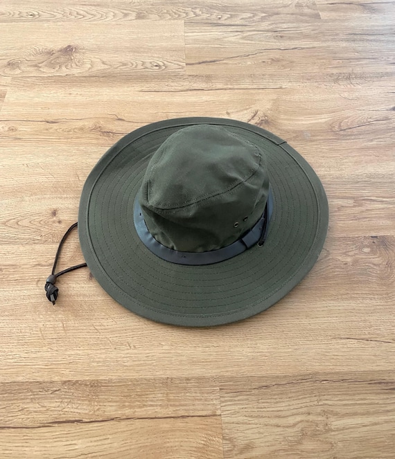 Vintage Filson waxed tin cloth bush hat