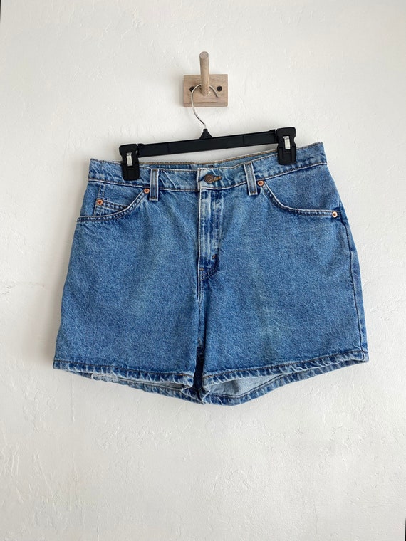 Levi’s vintage 910 denim shorts