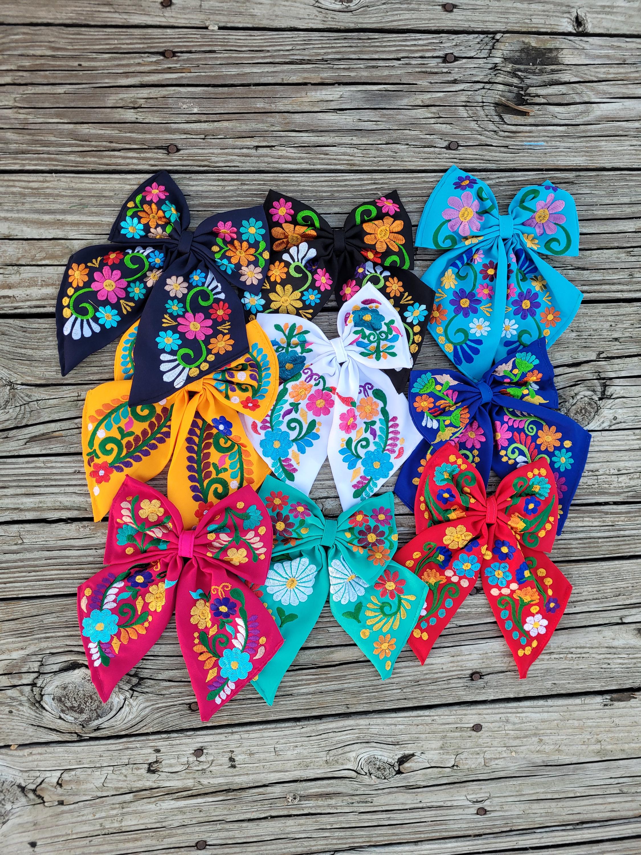 Embroidered Hair Bow, Coquette Bow, Mexican Bow, Moños Mexicanos