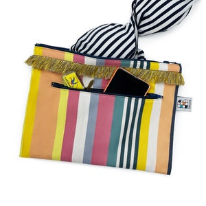 Striped Wet-Dry Travel Pouch: Waterproof Beach Clutch, Toiletry Kit