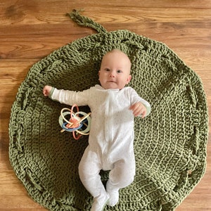 Baby Decke gehäkelt // Spielmatte für Baby gehäkelt // Spieldecke gehäkelt // Spieldecke gehäkelt // Spieldecke gehäkelt //