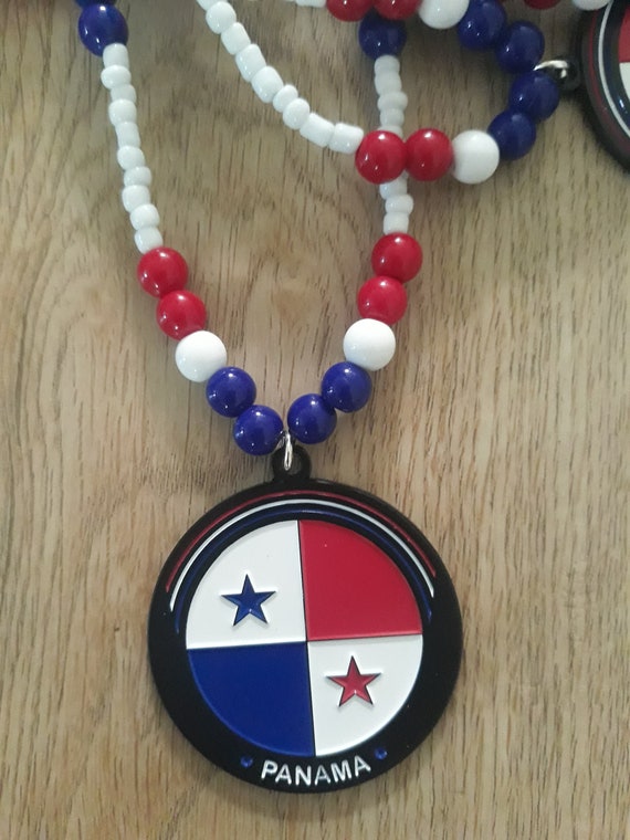 Amazon.com: Puerto Rico Flag Boy Necklace