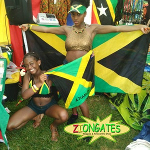 Large 3 ft x 5 ft Jamaica flag - Caribbean Flags