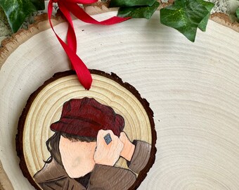 TAYLOR SWIFT  Red album cover hand-painted, double-sided wood slice ornament