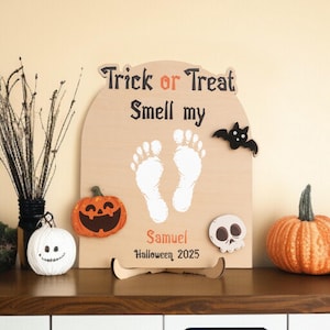 Baby Footprint Halloween Sign - Trick or Treat Smell My Feet Personalized Keepsake - Baby&#39;s First Halloween Gift - Custom Name Wood Sign
